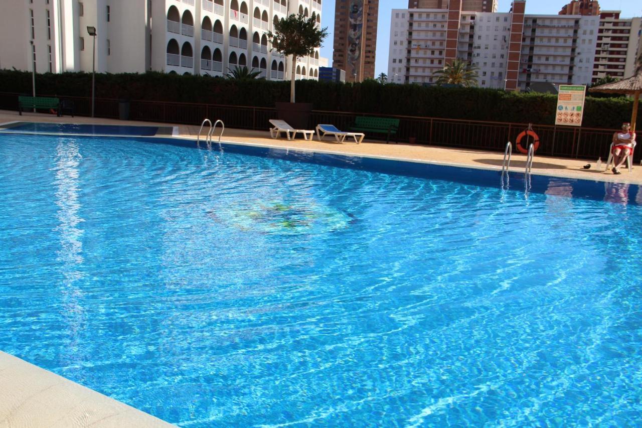 Acuarium Apartment เบนิดอร์ม ภายนอก รูปภาพ
